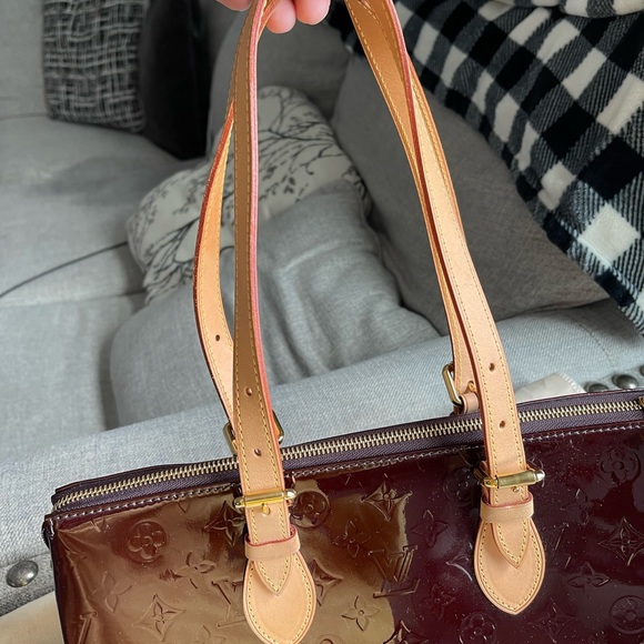 Louis Vuitton Vernis Amarante Rosewood Bag - Picture 7 of 10